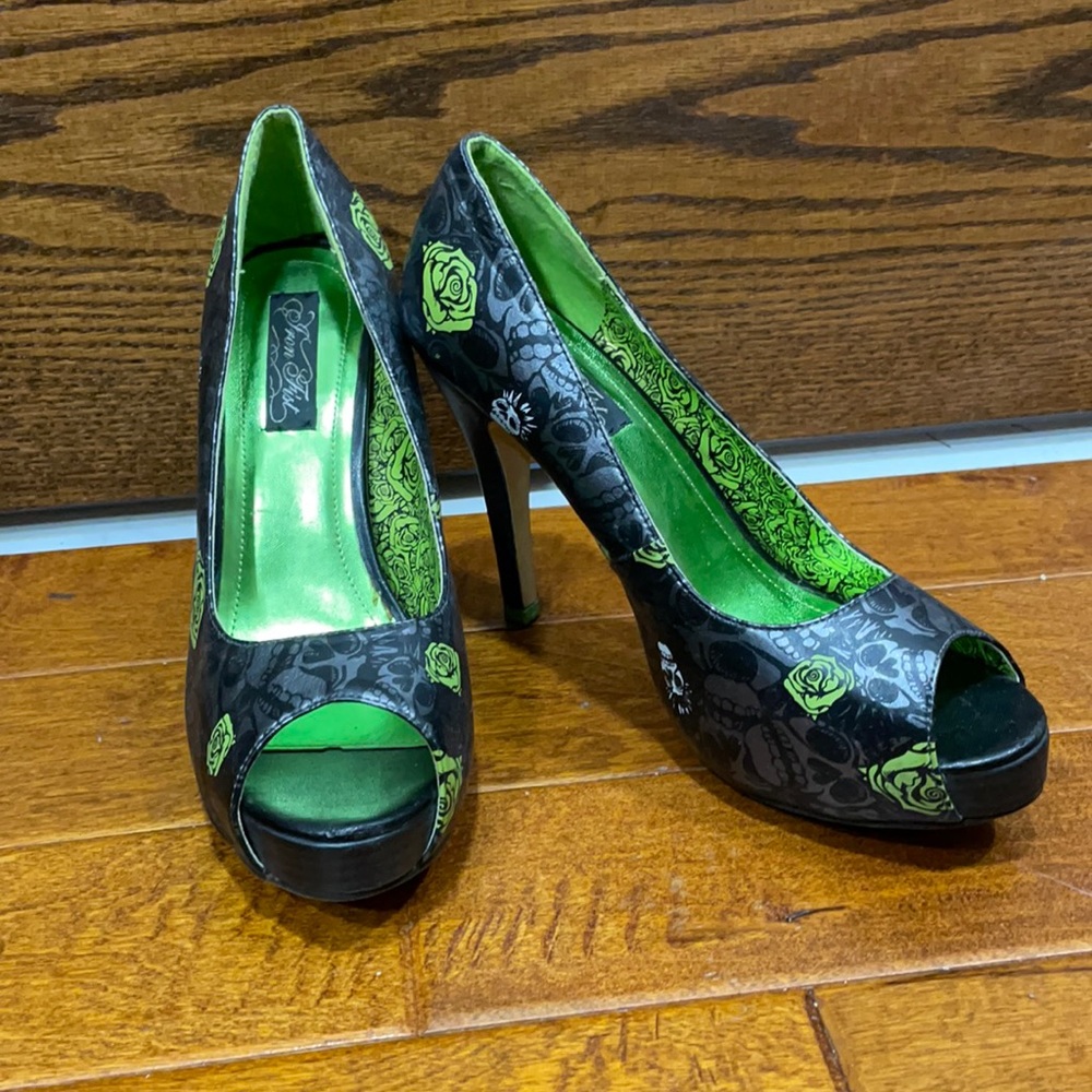 Iron Fist Green Flowers & Skulls Heel